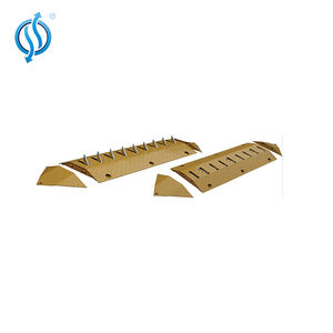 सड़कों और राजमार्गों पर वाहन की गति को नियंत्रित करने के लिए बिक्री के लिए चीन ट्रैफिक रबर स्पीड बम्प - Product Image 5