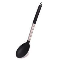 Cuillère à soupe en silicone avec long manche en acier inoxydable, résistante au lave-vaisselle, ustensile de cuisine antiadhésif pour soupe et agitation