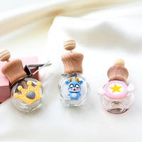Vente en gros de luxe haute qualité vide 5Ml 6Ml 8Ml 10Ml dessin animé photos voiture parfum verre diffuseur alliage quatre feuilles flacon