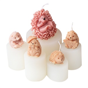 UNIMOUND Molde de Silicona 3D de Erizo de Dibujos Animados, Lindo Animal, para Velas DIY y Adornos de Yeso, Forma Irregular, Pieza Única - Product Image 5