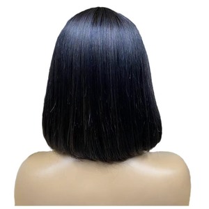 Perruque <span class=keywords><strong>courte</strong></span> et droite pour femme, style bob, <span class=keywords><strong>avec</strong></span> <span class=keywords><strong>frange</strong></span>, entièrement tissée à la main, perméable et colorable, pour tête entière, style européen et américain - Product Image 2