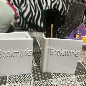 Book Shape <b>Bookmarks</b> Storage Box Plastic Desktop Stationery Organizer Reading Card Holder Desk Office Book Mark Container - Product Image 2