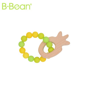 Neue Unisex Baby Beiß<span class=keywords><strong>ring</strong></span> Silikon Fruchtform <span class=keywords><strong>Ring</strong></span> Weiche Holz spielzeug mit Rassel Kinder Armband Tiers pielzeug Großhandel Set Kleinkinder - Product Image 3