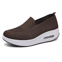 Chaussures décontractées pour femmes, couleur unie, tendance, à bout peu profond, en maille respirante, baskets confortables pour l'extérieur