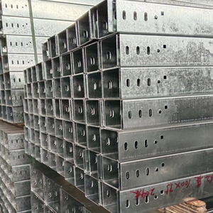 Canaux de câblage ventilés en acier inoxydable 304 industriel avec galvanisation à chaud et revêtement plastique ignifuge - Product Image 1