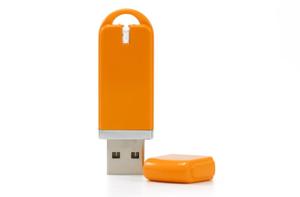 Tùy Chỉnh Usky Logo 128 Gb <span class=keywords><strong>USB</strong></span> <span class=keywords><strong>Flash</strong></span> Drive Nhẹ Hơn Bộ Nhớ <span class=keywords><strong>Usb</strong></span> 64GB Hươu Cao Cổ <span class=keywords><strong>Usb</strong></span> Memory Stick Quà Tặng - Product Image 2