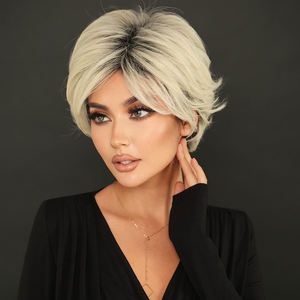 วิกผมพิกซี่สำหรับผู้หญิงสีบลอนด์เป็นสีเทาเข้มสำหรับผู้หญิงวิกผมสีขาวแบบไล่เฉดสีเทา - Product Image 1