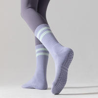 Chaussettes de yoga antidérapantes personnalisées avec logo pour femmes, chaussettes de pilates à grip renforcé