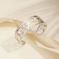 SA Jewelry Bracelets et Joncs Fins Larges Filigrane Ajoure Plaqué Or 14K Argent 925 Femme Minimaliste Hypoallergénique Cadeau 2026