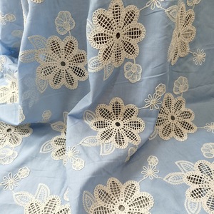 Tissu <span class=keywords><strong>en</strong></span> denim jacquard tissé <span class=keywords><strong>en</strong></span> coton, broderie laser écologique, tissu pour vêtements pour filles, vente directe d'usine - Product Image 3