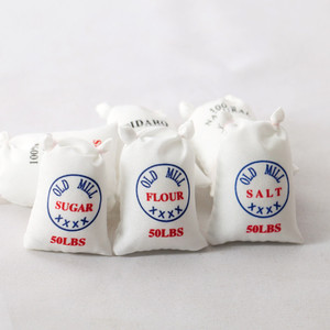Wholesale <strong>Miniature</strong> Elf Doll House Accessories DIY Toy Food Bag with Mini Flour Salt Sugar Bag <strong>Kitchen</strong> <strong>Tool</strong> - Product Image 5