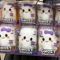 Jouets à presser fantômes d'Halloween, fantômes en caoutchouc souple blancs et violets avec nœud papillon, coffret cadeau