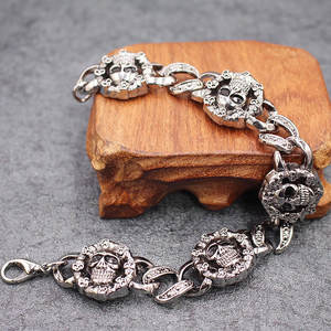 Vintage <span class=keywords><strong>Rock</strong></span> Band personalizado Cool Punk estilo Aleación <span class=keywords><strong>de</strong></span> Zinc plata antigua hombres calavera esqueleto cadena hombres joyería pulsera - Product Image 6