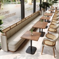 Chaises de salle à manger en bois massif avec dossier en rotin respirant, finition en bois de frêne à pores ouverts, pour hôtels et complexes hôteliers tropicaux commerciaux