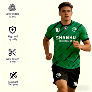 เสื้อฟุตบอลทีมชายคุณภาพดี พิมพ์โลโก้ได้ ผ้าโพลีเอสเตอร์ ระบายอากาศ แห้งเร็ว สไตล์เรโทร - Product Image 3