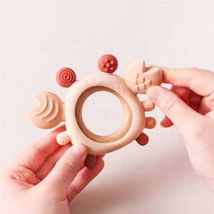 Mordedores de silicona de grado alimenticio para bebés, juguetes para la dentición con anillo de madera para calmar las encías de los bebés, juguetes para masticar para bebés, accesorios para recién nacidos - Product Image 6