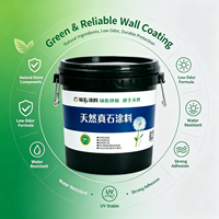 Peinture liquide imperméable à texture pierre naturelle pour la décoration des murs extérieurs, application au pinceau