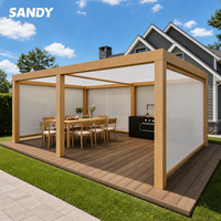 Pergola personnalisée avec toit motorisé et écran latéral pour hôtel ou restaurant