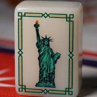 Mahjong américain de luxe portable en acrylique sculpté, thème Statue de la Liberté commémorative américaine, pour 4 joueurs, écologique et décontracté