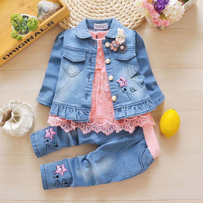 Q595 สีชมพูร้อน