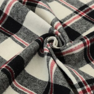 Camicia a quadri bianca tinta in filo di cotone tessuto di flanella leggero con motivo a quadri rivestiti - Product Image 4