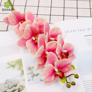 ดอกกล้วยไม้ฟาแลนนอปซิสประดิษฐ์ QIHAO ขนาด 70 ซม. 7 หัว ดอกไม้ผ้าไหมเสมือนจริง ตกแต่งบ้าน ของตกแต่งงานแต่งงาน - Product Image 4