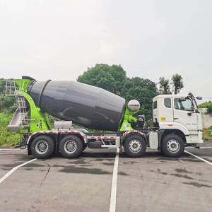 Camion malaxeur à béton d'occasion Sinotruk Howo 8x4 12m³ Euro 4 pour l'exportation - Product Image 1