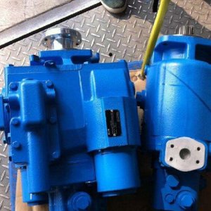 ปั๊มไฮดรอลิกสีน้ำเงินสำหรับรถผสมคอนกรีตและเครื่องจักรกลการเกษตร - Product Image 5