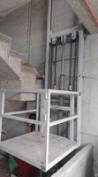 Plateforme élévatrice hydraulique simple pour usine, petit ascenseur domestique, élévateur de marchandises à rail unique