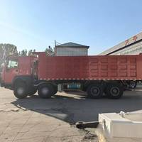 Camion benne minier Howo 6x4 8x4 40 tonnes 50 tonnes 371 400 430 CV conduite à droite