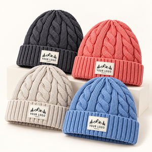 Bonnet d'hiver chaud et épais à revers, motif torsadé, étiquette tissée personnalisée, pour hommes et femmes, idéal pour le ski, la randonnée et les activités extérieures par temps froid - Product Image 4