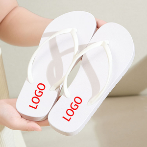 Infradito da Spiaggia Personalizzabili con Logo, Ciabatte Morbide in PVC Antiscivolo e Comode <span class=keywords><strong>per</strong></span> <span class=keywords><strong>Uomo</strong></span> e Donna, Moda Estiva Conveniente - Product Image 3