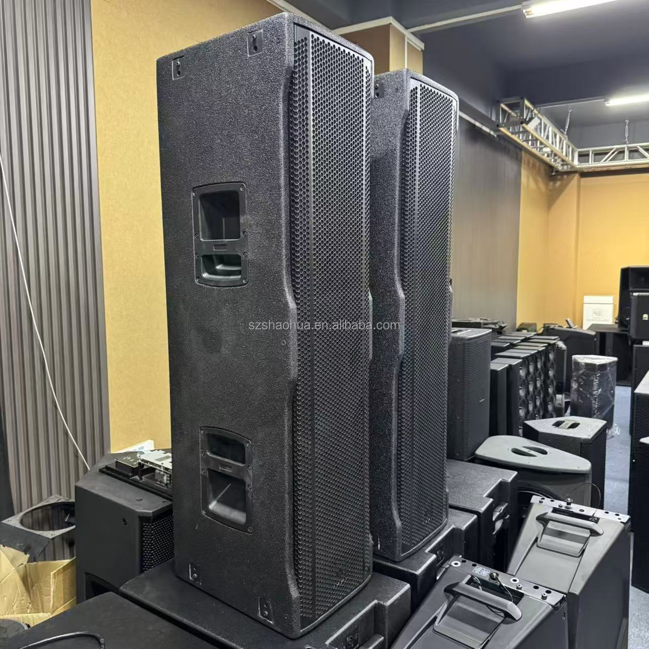 line array column speaker