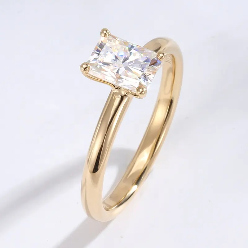 Classic Style 4 Prong Solitaire Radiant Cut Moissanite Engagement Ring 18K 14K 10K Gold Ring For Women