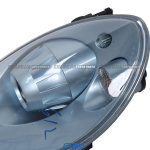 Phares avant, phares au xénon pour Ferrari 612 2005, bleu 68269204, rouge 68269116, phares halogènes et au xénon - Product Image 5