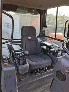 Second Hand CAT D4K XL Bulldozer แมว D4K D4C D4H D5H D6M D6H Crawler Bulldozers - Product Image 5