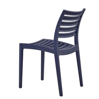 Chaise en résine incassable sans bras fabriquée dans les meilleurs matériaux PP 4pc Stack