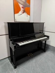 Piano vertical Yamaha UX30BL de segunda mano, fabricado en Japón, color negro, estructura estable, calidad de sonido, UX UX1 UX2 UX3 - Product Image 1