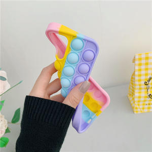 TENCHEN hot sell Bubble Rainbow Cover Push <span class=keywords><strong>It</strong></span> allevia lo Stress custodia per cellulare push bubble custodia per telefono in silicone - Product Image 2
