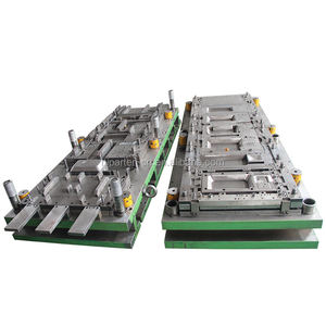 Matriz de Punzonado Progresivo de Chapa Metálica para Electrodomésticos, <span class=keywords><strong>Horno</strong></span> Microondas Eléctrico, Herramienta de Estampado de Placa Frontal - Product Image 4