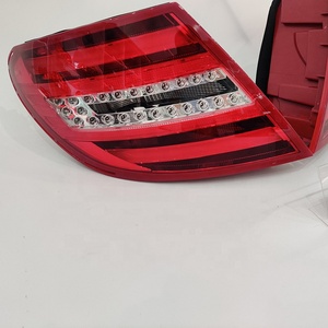 Nueva Lámpara de Freno de Bajo Consumo para Mercedes-Benz W204 (07-10), Luz Trasera de Alta Gama - Product Image 3