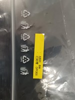 Solution polyvalente Codeur à jet d'encre UV OMA A800 à faible coût de consommation pour QR/code à barres Date d'expiration Numéro de lot sur la boîte de tasse de film