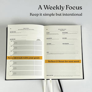 Carnet <span class=keywords><strong>de</strong></span> planification polyvalent avec papier anti-transparence, conception à ouverture à plat, poche intérieure, fermeture élastique, marque-page et attache pour stylo - Product Image 4