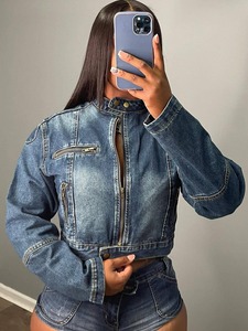 Vêtements de printemps pour femmes 2026 Nouvelle mode Ensembles deux pièces en jean pour femmes Ensemble court deux pièces <span class=keywords><strong>petite</strong></span> taille - Product Image 2