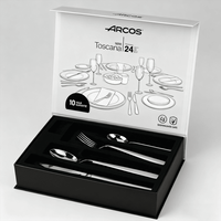 Boîtes cadeaux rigides à rabat magnétique avec insert en EVA floqué, boîte rigide pour l'emballage de couverts en acier inoxydable (cuillère, fourchette, couteau)