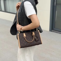 Sacs à main et portefeuilles carrés étanches et durables pour femmes de marques célèbres 2025 avec fermeture éclair – Bolsas