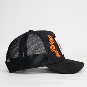 Gorra Trucker de Malla Bordada de Alta Calidad con Parche de Animal - Product Image 2
