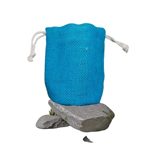Petites merveilles, sac à cordon réutilisable et portable en jute, résistant à l'eau, respectueux de l'environnement, protégeant notre planète - Product Image 1