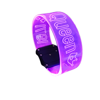 Finegreen personnalisé lueur clignotant LED bracelet capteur de son activé musique Pulsera pour Ramadan remise des diplômes nouvel an et Diwali