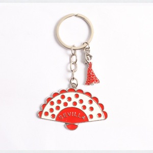Porte-clés <span class=keywords><strong>en</strong></span> métal espagnol <span class=keywords><strong>en</strong></span> gros, transfrontalier, souvenir de la ville de Séville, petit pendentif touristique - Product Image 4
